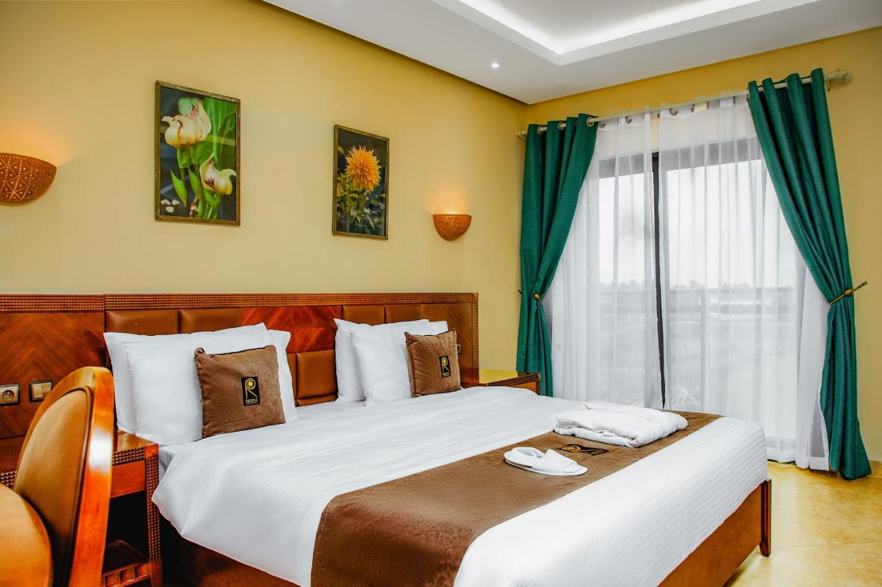 Hotel Regina The Pearl Aneho Exterior photo